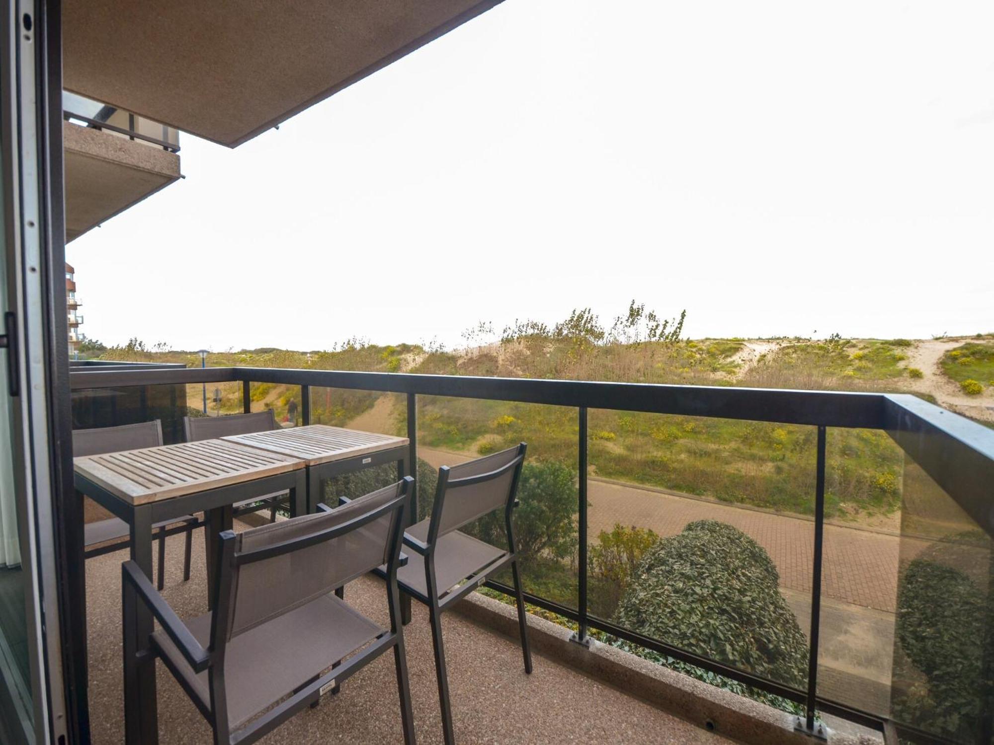 Plaza A1 A1A12 With Scenic View Balcony Apartment Oostduinkerke Luaran gambar